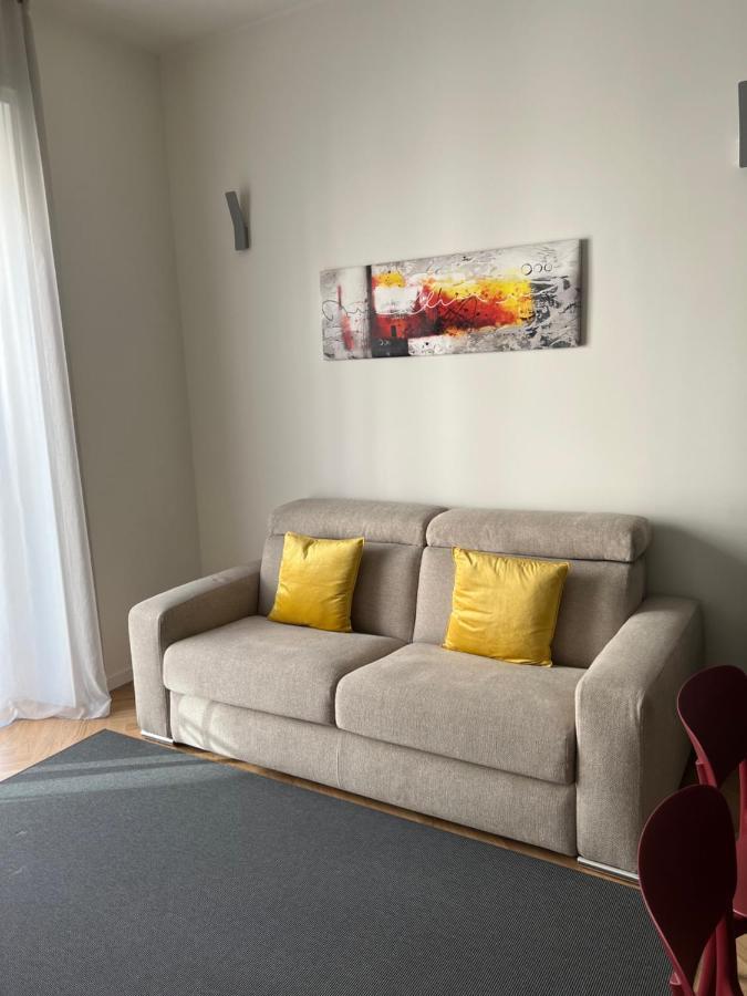 Milano: Incantevole Appartamento In Pieno Centro - Fancy Yellow Apartments 外观 照片